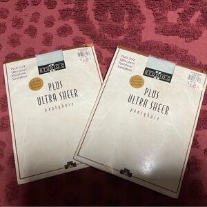 Studio C Plus Ultra Sheer Pantyhose Antique Sage size 1X TWO PAIR
